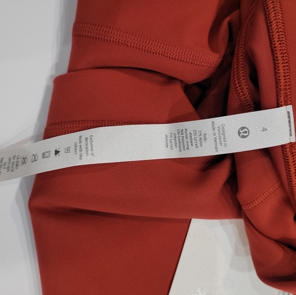 LULULEMO Leggins Size 4, Wunder Train Womens  NEW - Picture 9 of 10